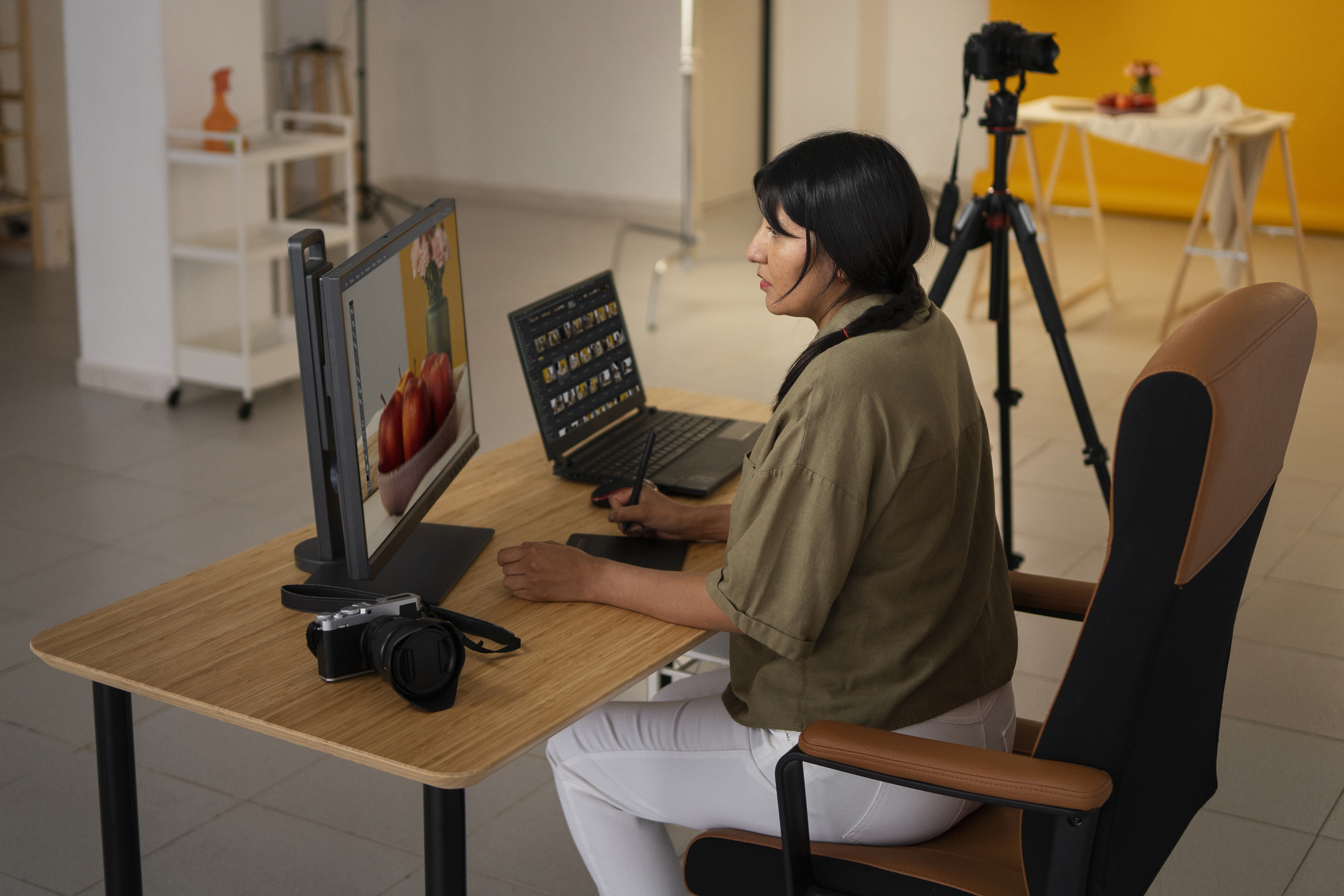 Desktop Publishing and Video Services - Akurasi Multi Sinergi